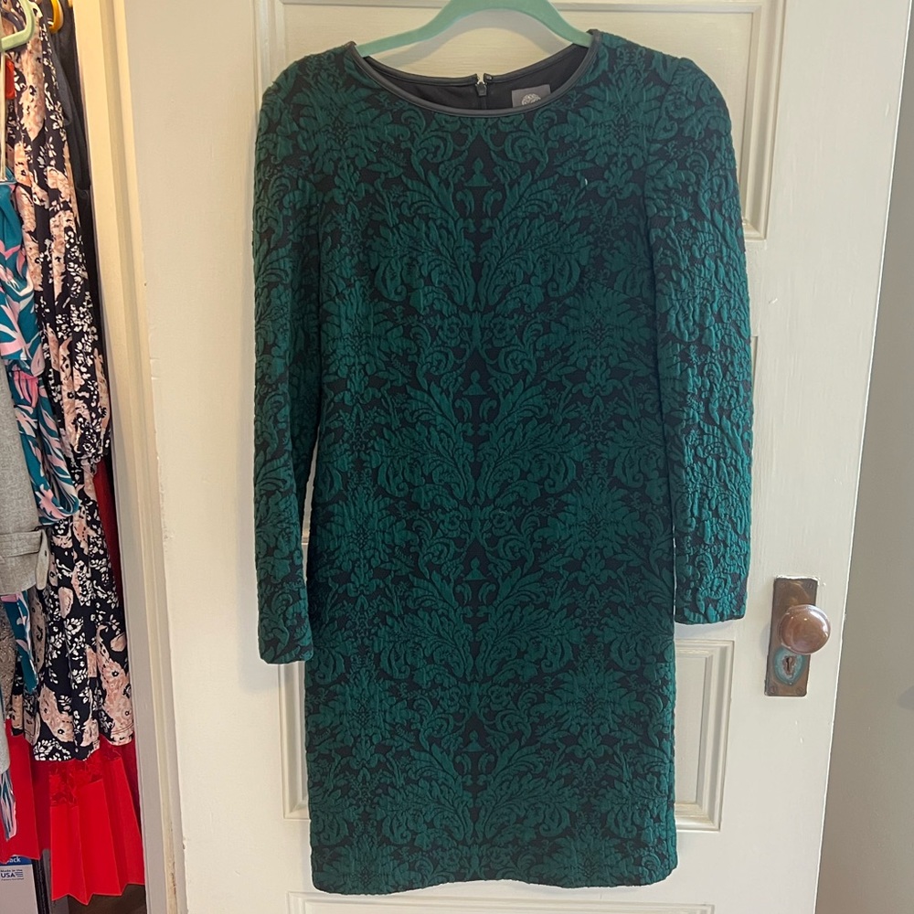 Vince Camuto black/green long sleeve dress size 4